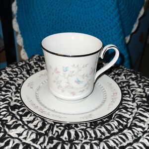 LENOX bouquet collection, porcelain Floral Teacup and Saucer Set JAPAN